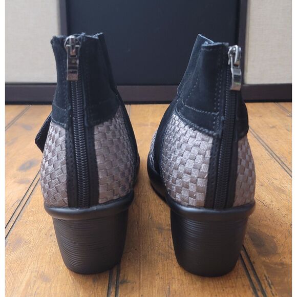 Women's Black and Gray Wedge Ankle Boots - Picture 4 of 8